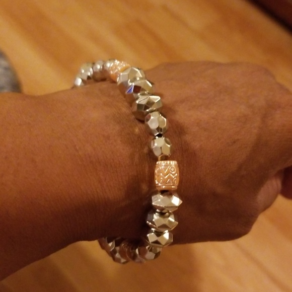 Handcraft bracelet - Picture 2 of 2